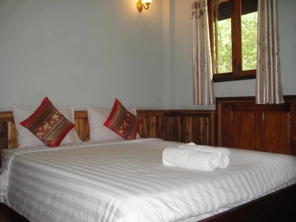 Villa Kingkham Riverside Луанг Прабанг Екстериор снимка
