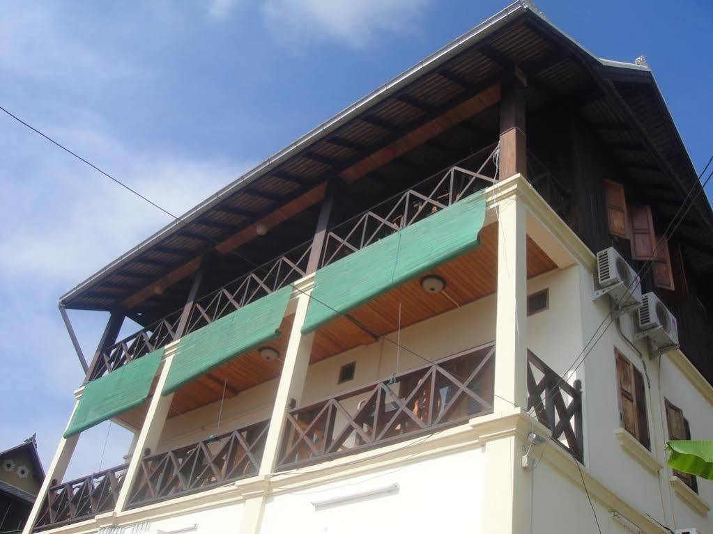 Villa Kingkham Riverside Луанг Прабанг Екстериор снимка