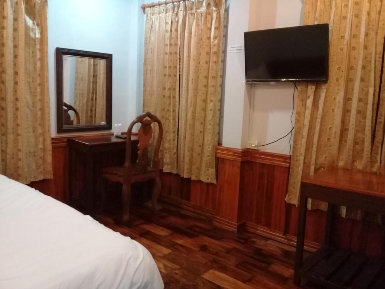 Villa Kingkham Riverside Луанг Прабанг Екстериор снимка